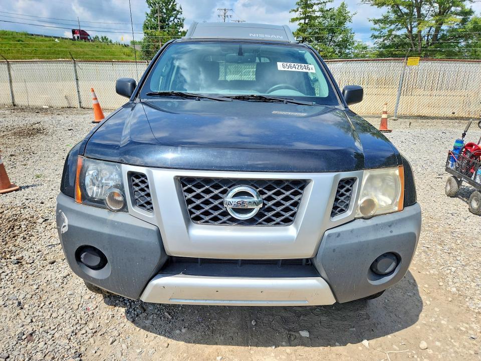 65642846 :رقم المزاد ، 5N1AN0NW4FN656776 vin ، 2015 Nissan Xterra مزاد بيع