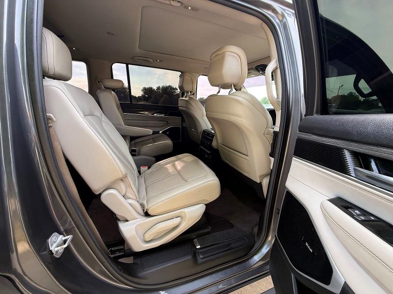 2022 Jeep Wagoneer მანქანა იყიდება აუქციონზე, vin: 1C4SJVDT7NS127735, აუქციონის ნომერი: 64552346