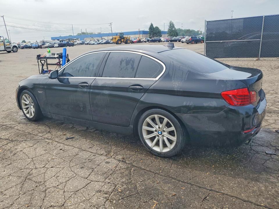 64294256 :رقم المزاد ، WBA5B3C56ED533038 vin ، 2014 Bmw 535 مزاد بيع