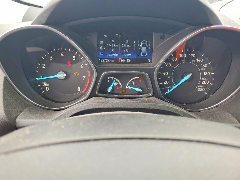 2017 Ford Escape მანქანა იყიდება აუქციონზე, vin: 1FMCU9J92HUE79766, აუქციონის ნომერი: 64214316