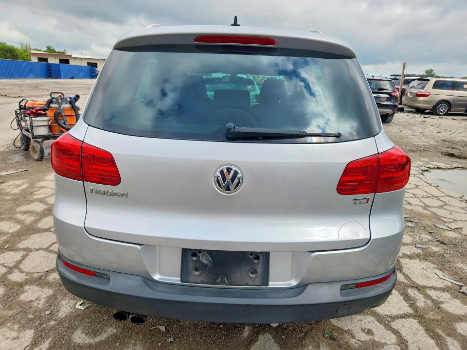 Продажа на аукционе авто 2017 Volkswagen Tiguan, vin: WVGRV7AXXHK022032, номер лота: 65644766