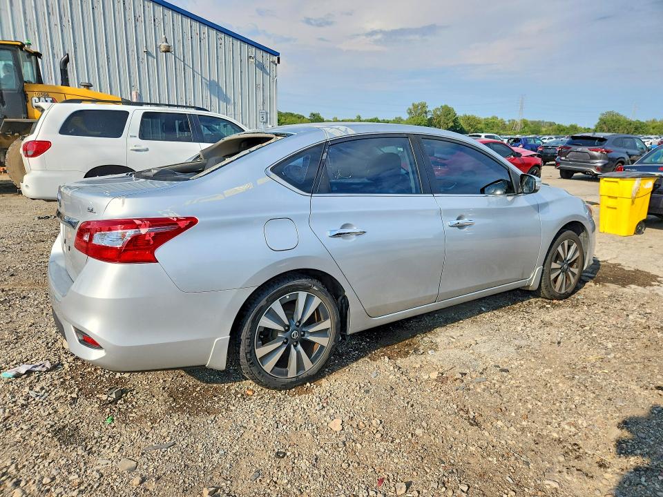 Продажа на аукционе авто 2017 Nissan Sentra, vin: 3N1AB7AP5HY347444, номер лота: 66736896