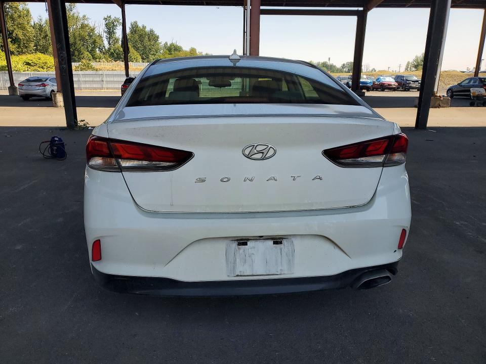 Продажа на аукционе авто 2018 Hyundai Sonata, vin: 5NPE34AF2JH606413, номер лота: 64334686