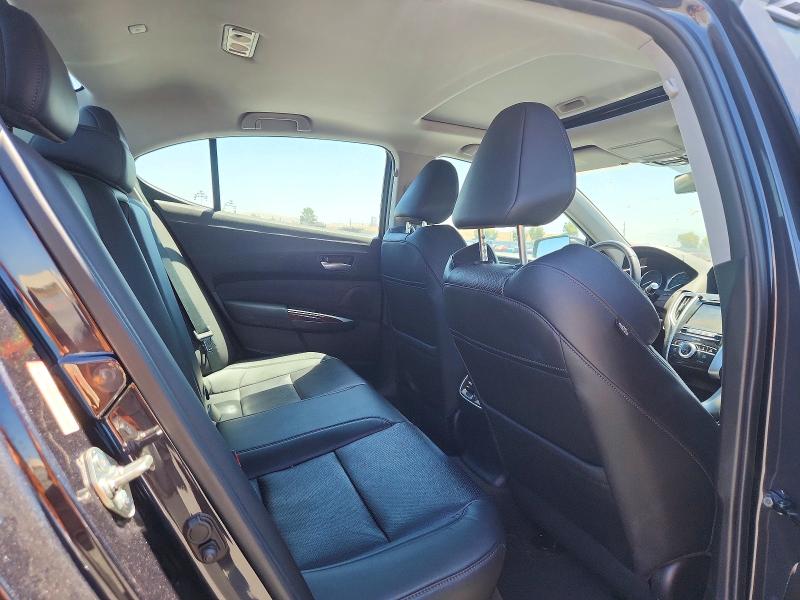 63571566 :رقم المزاد ، 19UUB1F54FA000205 vin ، 2015 Acura Tlx مزاد بيع