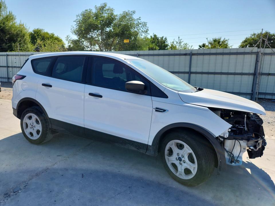 Продаж на аукціоні авто 2017 Ford Escape, vin: 1FMCU0F73HUC78266, номер лоту: 67137836