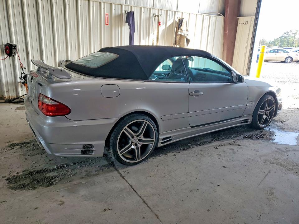 66536146 :رقم المزاد ، WDBLK70G81T069546 vin ، 2001 Mercedes-benz Clk مزاد بيع