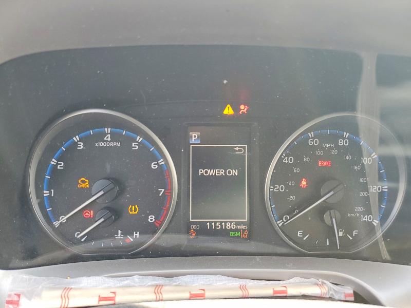 2018 Toyota Rav4 მანქანა იყიდება აუქციონზე, vin: JTMWFREV0JJ165284, აუქციონის ნომერი: 64256176
