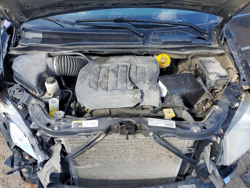 Auction sale of the 2015 Chrysler Town & Country, vin: 2C4RC1BG1FR501749, lot number: 64837416