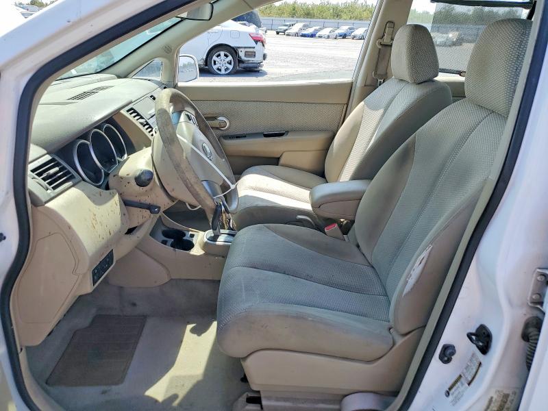 64467656 :رقم المزاد ، 3N1BC11E88L362899 vin ، 2008 Nissan Versa مزاد بيع