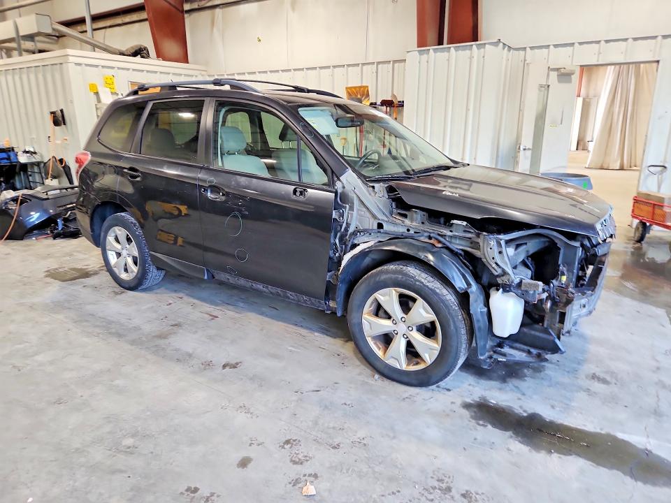 65097866 :رقم المزاد ، JF2SJADC1FH415839 vin ، 2015 Subaru Forester مزاد بيع