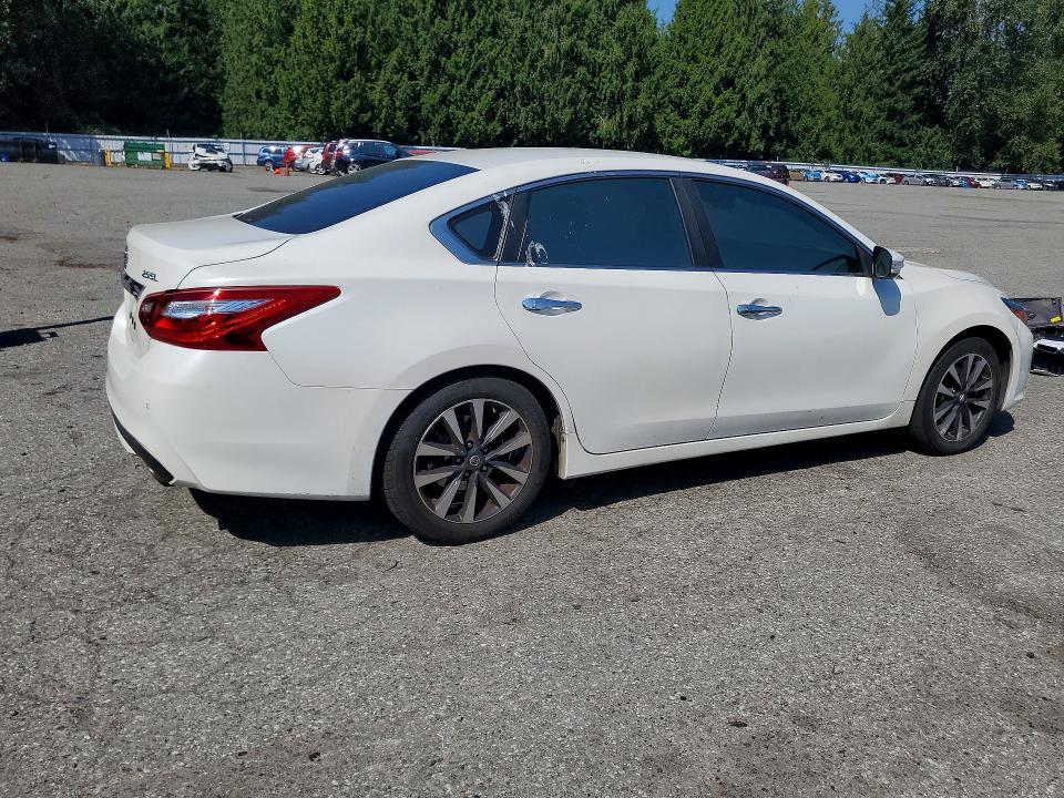 Aukcja sprzedaży 2017 Nissan Altima, vin: 1N4AL3AP0HC100754, numer aukcji: 64477236