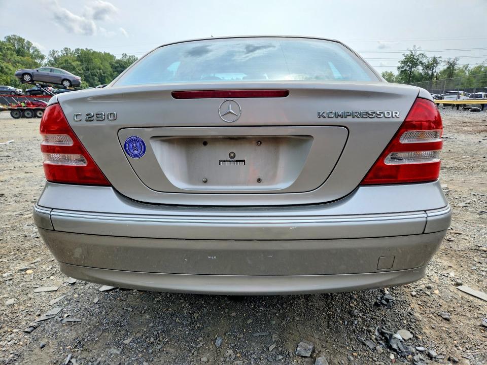 66052616 :رقم المزاد ، WDBRF40J03F433484 vin ، 2003 Mercedes-benz C مزاد بيع