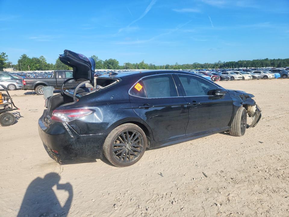Продаж на аукціоні авто 2021 Toyota Camry, vin: 4T1K61AKXMU609815, номер лоту: 64713436