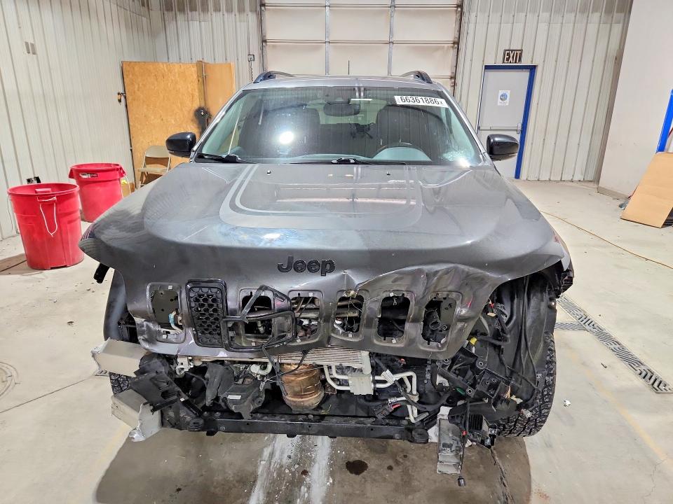 66361886 :رقم المزاد ، 1C4PJMCX8ND540806 vin ، 2022 Jeep Cherokee مزاد بيع