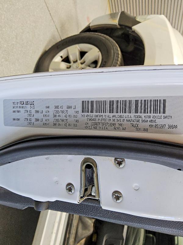 63575136 :رقم المزاد ، 1C6RR7FT9FS710249 vin ، 2015 Ram 1500 مزاد بيع