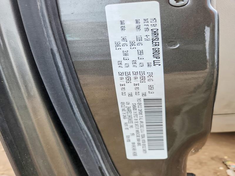 63300556 :رقم المزاد ، 2A4RR5D13AR300355 vin ، 2010 Chrysler Town & Country مزاد بيع