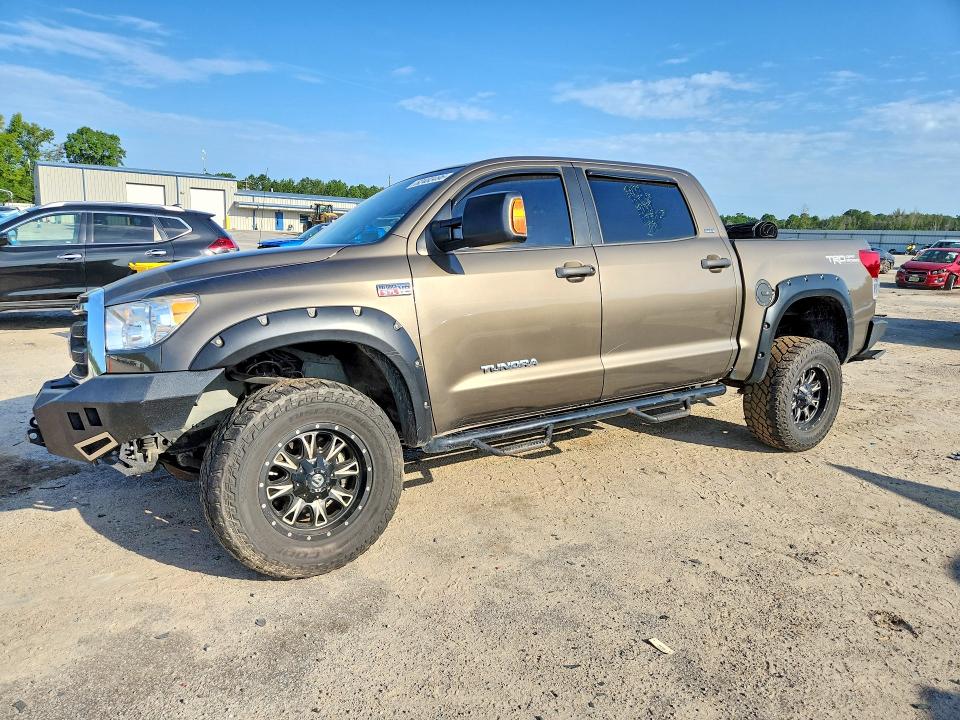 2010 Toyota Tundra მანქანა იყიდება აუქციონზე, vin: 5TFDW5F10AX139132, აუქციონის ნომერი: 62483496