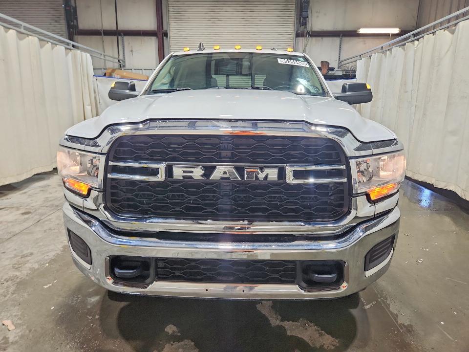 Продажа на аукционе авто 2020 Ram 2500, vin: 3C6UR5CJ2LG193624, номер лота: 66389406