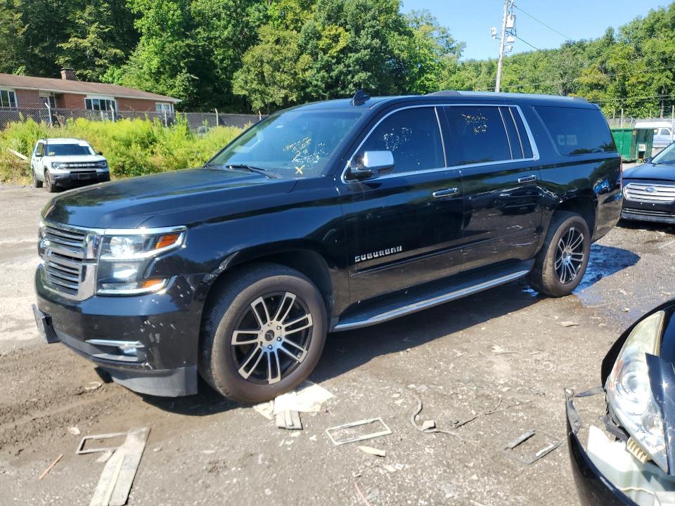 65456086 :رقم المزاد ، 1GNSKJKC0HR124221 vin ، 2017 Chevrolet Suburban مزاد بيع