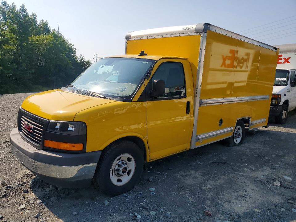 63763456 :رقم المزاد ، 1GD07RFP7N1164668 vin ، 2022 Gmc Savana مزاد بيع