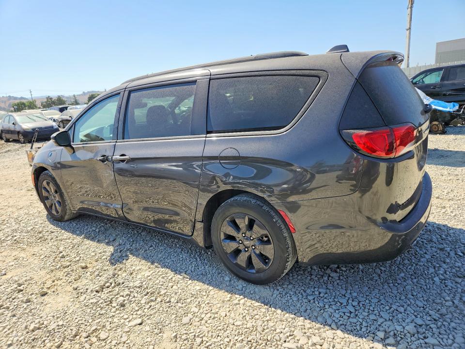 64316576 :رقم المزاد ، 2C4RC1N73KR532989 vin ، 2019 Chrysler Pacifica مزاد بيع
