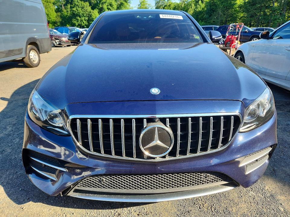 64448216 :رقم المزاد ، WDDZF6EB3HA199737 vin ، 2017 Mercedes-benz E مزاد بيع