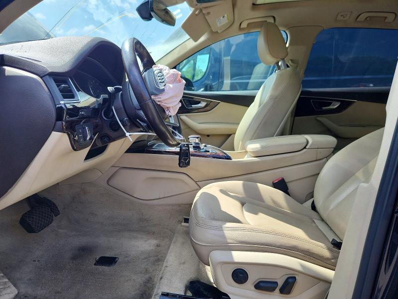 66065456 :رقم المزاد ، WA1LABF7XHD021950 vin ، 2017 Audi Q7 مزاد بيع