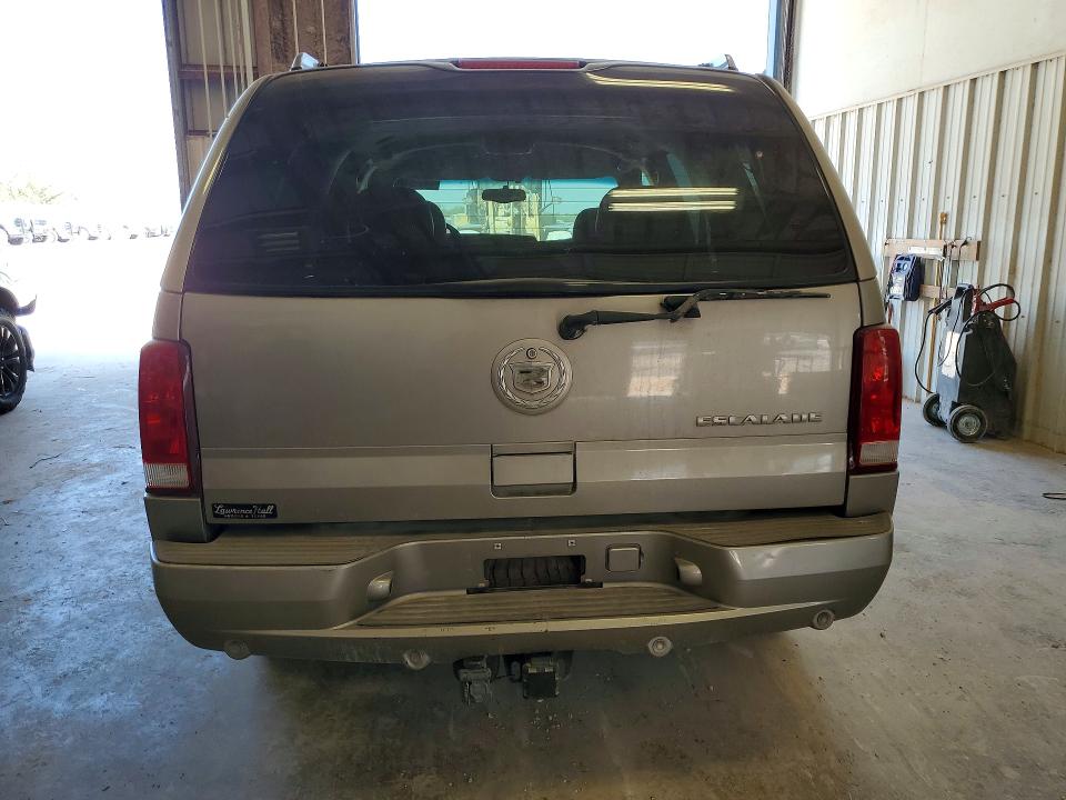 2002 Cadillac Escalade მანქანა იყიდება აუქციონზე, vin: 1GYEK63N12R220492, აუქციონის ნომერი: 64975126