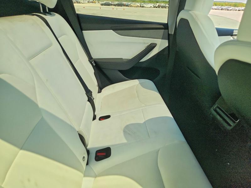 66630306 :رقم المزاد ، 7SAYGDEE3TA496637 vin ، 2026 Tesla Model  Y مزاد بيع