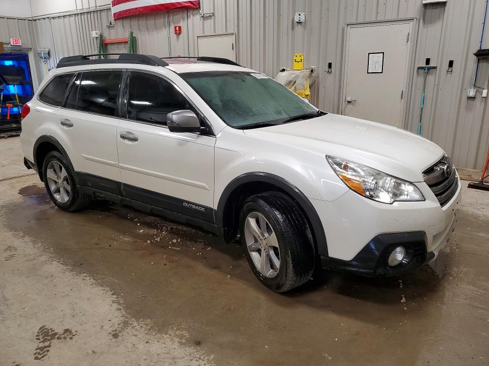 Продаж на аукціоні авто 2014 Subaru Outback, vin: 4S4BRCPC8E3252841, номер лоту: 65719666
