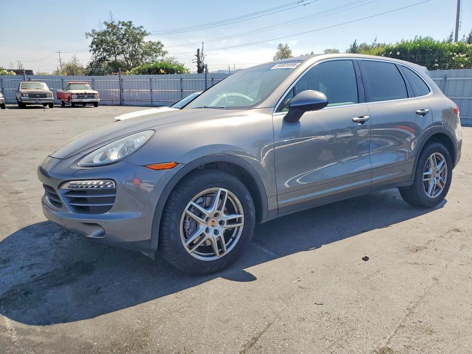 2013 Porsche Cayenne მანქანა იყიდება აუქციონზე, vin: WP1AA2A24DLA10790, აუქციონის ნომერი: 64805896