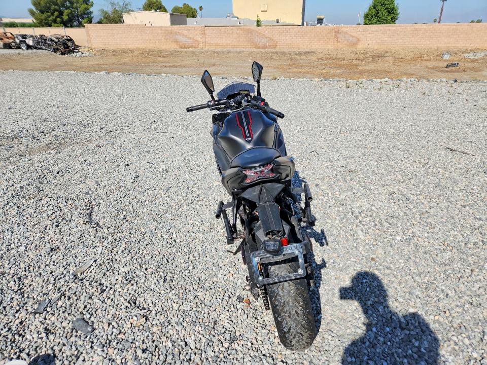 Продажа на аукционе авто 2022 Kawasaki Ex650, vin: ML5EXEN14NDA75555, номер лота: 63894916