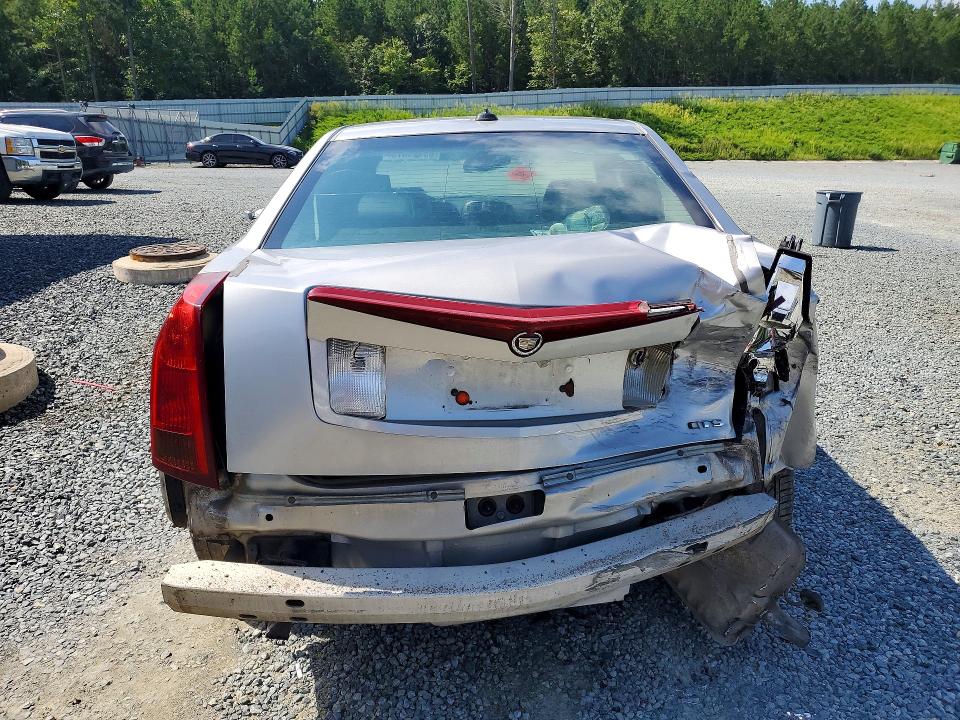 2004 Cadillac Cts მანქანა იყიდება აუქციონზე, vin: 1G6DM577X40176570, აუქციონის ნომერი: 63924476