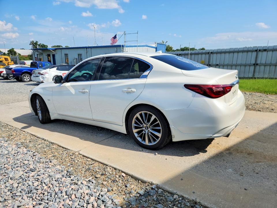 65541656 :رقم المزاد ، JN1EV7AP6JM361676 vin ، 2018 Infiniti Q50 مزاد بيع
