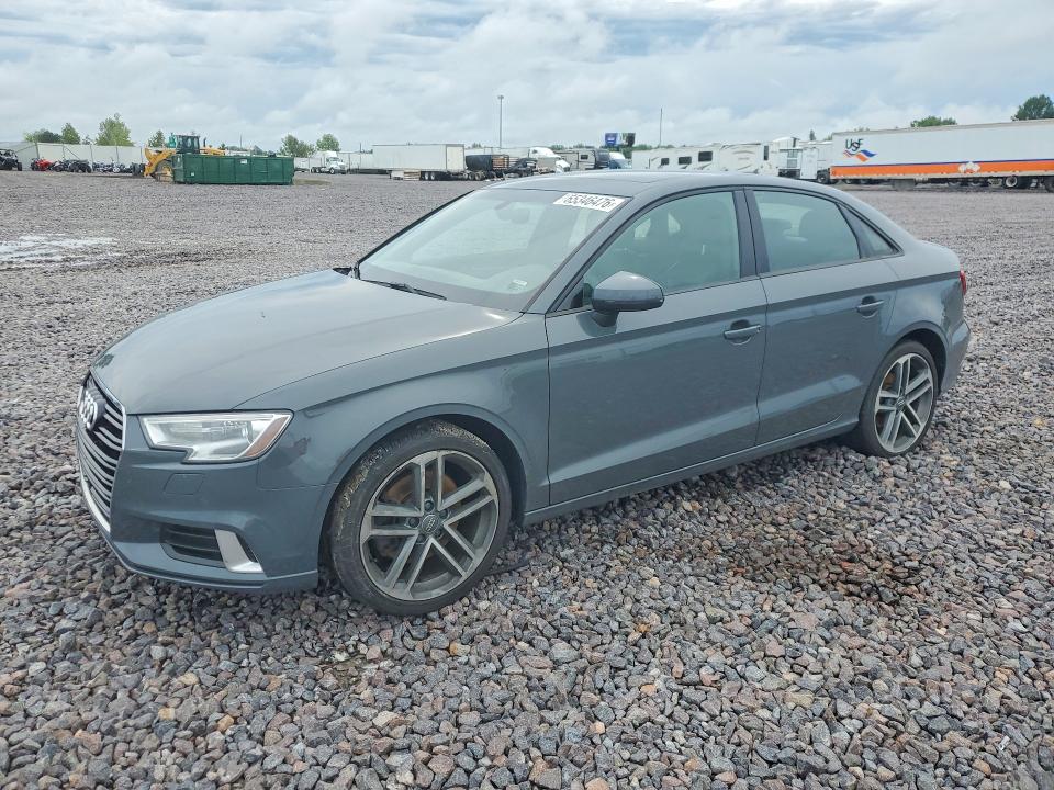 Продаж на аукціоні авто 2018 Audi A3, vin: WAUB8GFF7J1026688, номер лоту: 65346476