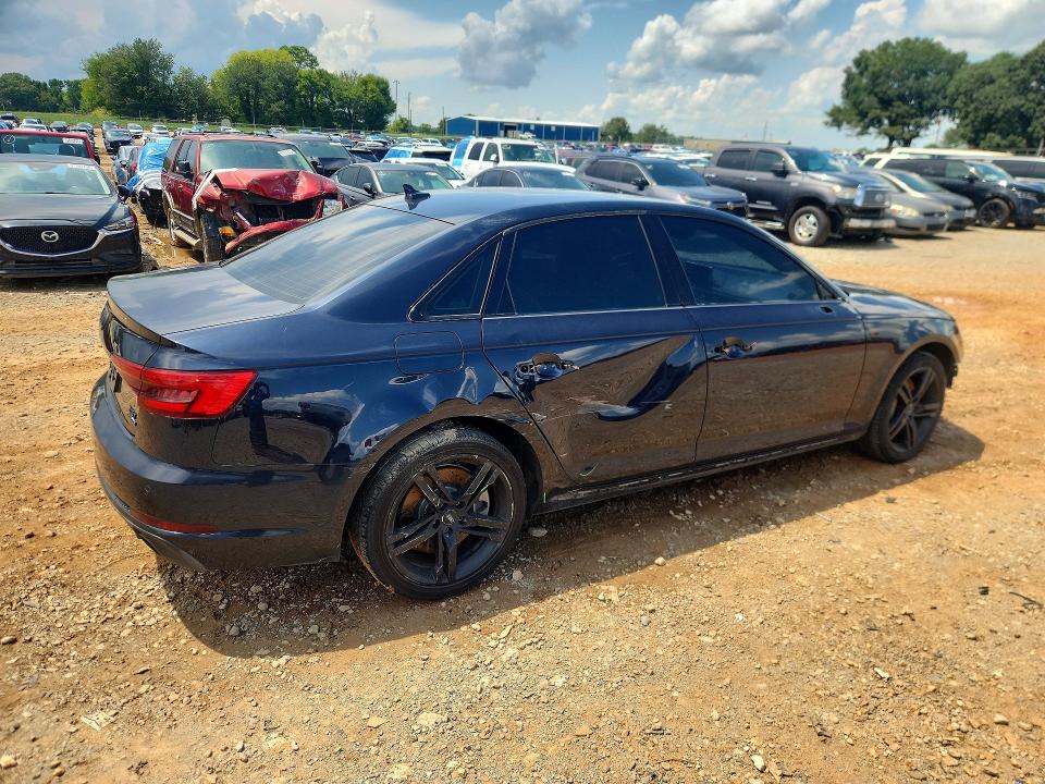 Продажа на аукционе авто 2017 Audi A4, vin: WAUENAF48HN071353, номер лота: 64310446