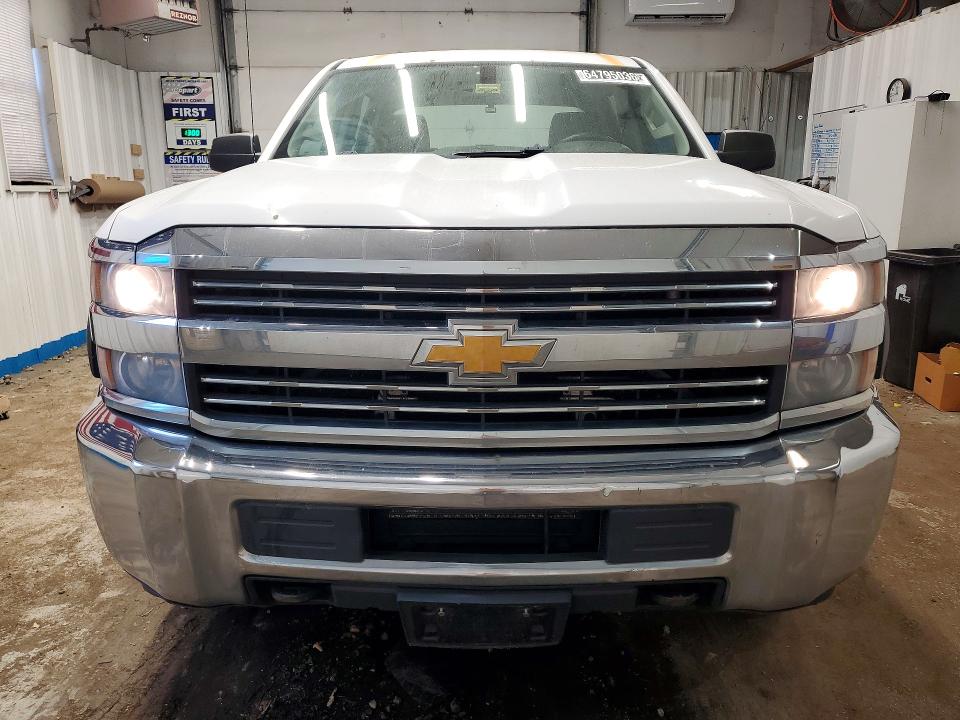 68699906 :رقم المزاد ، 1GC1CUEG7FF158527 vin ، 2015 Chevrolet Silverado مزاد بيع
