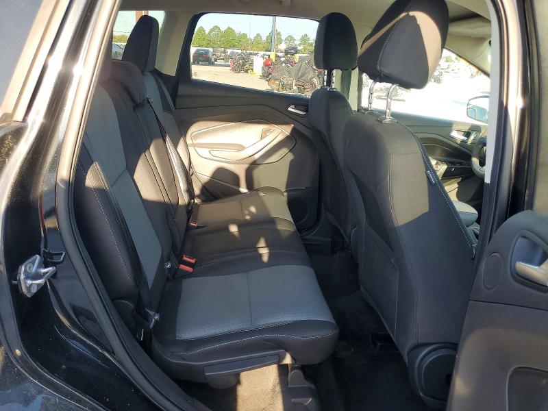 64961626 :رقم المزاد ، 1FMCU0GD1HUC84605 vin ، 2017 Ford Escape مزاد بيع
