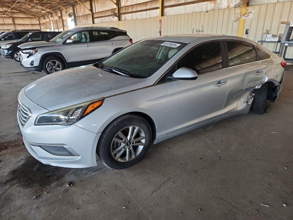 65530836 :رقم المزاد ، 5NPE24AF0HH530218 vin ، 2017 Hyundai Sonata مزاد بيع