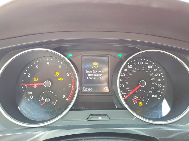 Продаж на аукціоні авто 2018 Volkswagen Tiguan, vin: 3VV2B7AX2JM185062, номер лоту: 63930646
