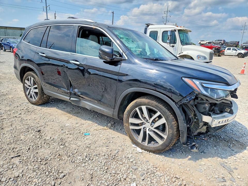 64030086 :رقم المزاد ، 5FNYF6H90HB081103 vin ، 2017 Honda Pilot مزاد بيع