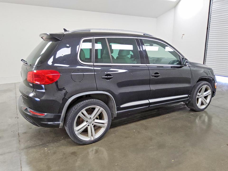 61800136 :رقم المزاد ، WVGAV7AX6GW088744 vin ، 2016 Volkswagen Tiguan مزاد بيع