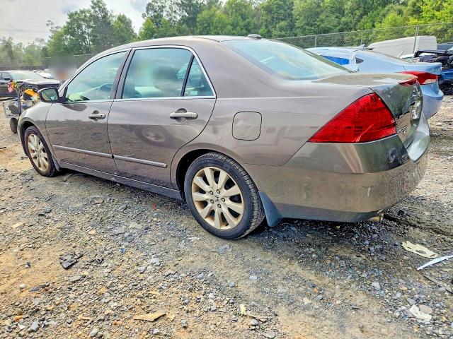 64965196 :رقم المزاد ، 1HGCM66857A017531 vin ، 2007 Honda Accord مزاد بيع