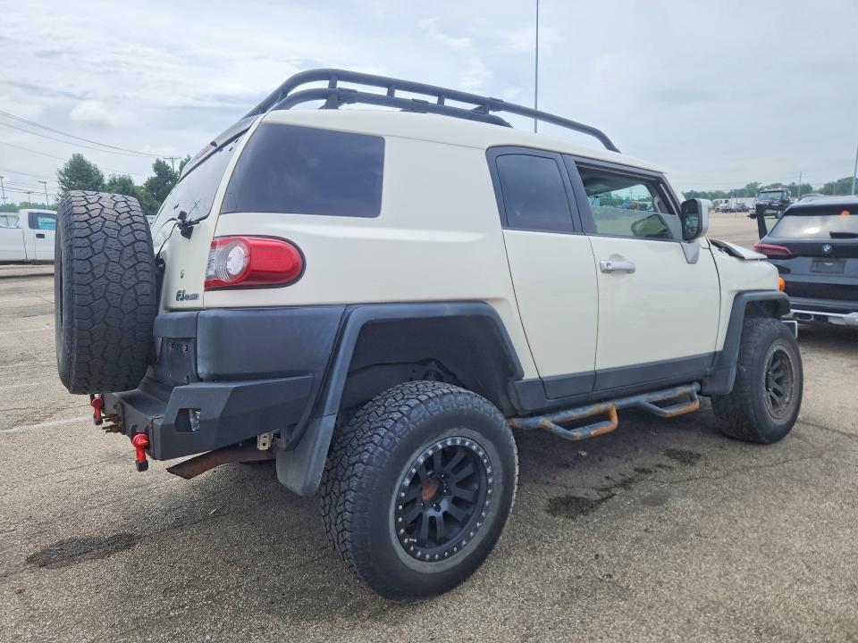 65369506 :رقم المزاد ، JTEBU4BF2DK157900 vin ، 2013 Toyota Fj Cruiser مزاد بيع