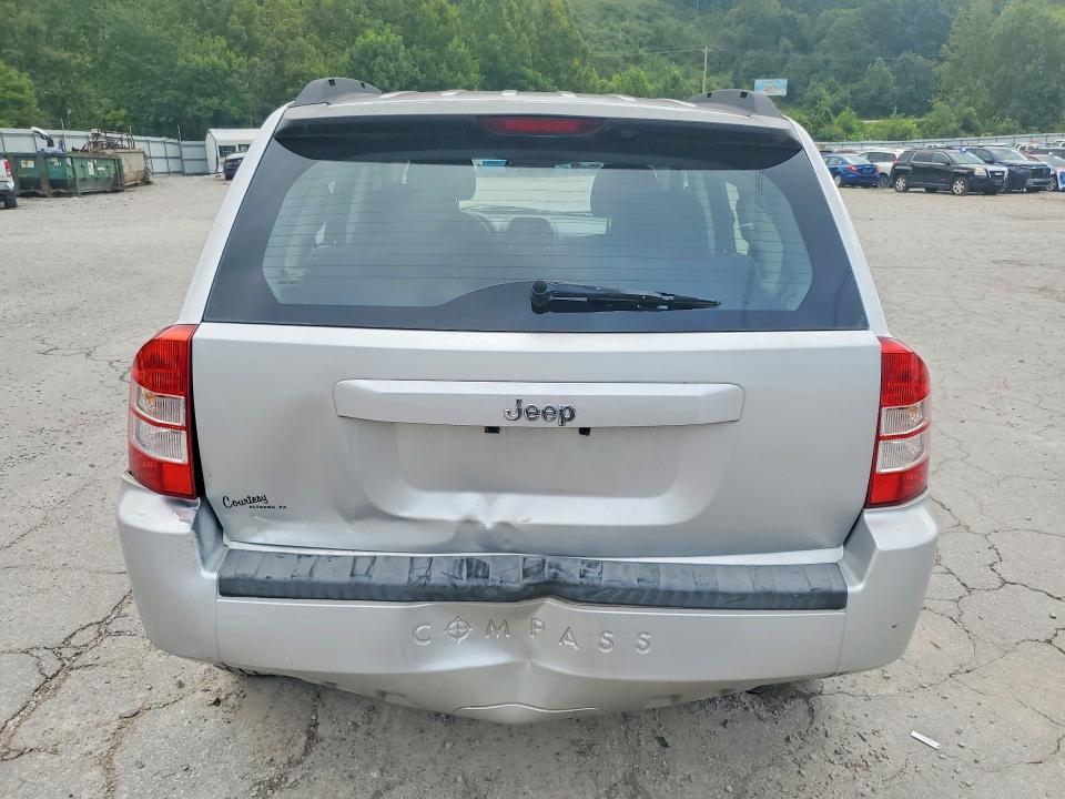 2010 Jeep Compass მანქანა იყიდება აუქციონზე, vin: 1J4NT4FB6AD589704, აუქციონის ნომერი: 65447066