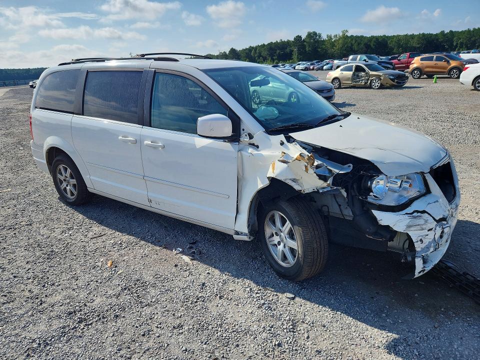 Продажа на аукционе авто 2008 Chrysler Town & Country, vin: 2A8HR54P68R713718, номер лота: 64426326