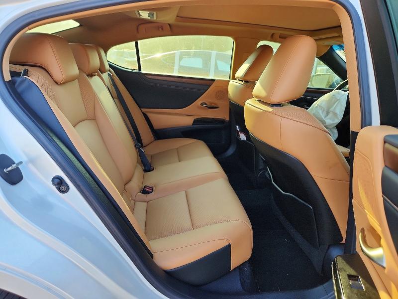 63733286 :رقم المزاد ، 58ADZ1B1XPU143435 vin ، 2023 Lexus Es 350 مزاد بيع