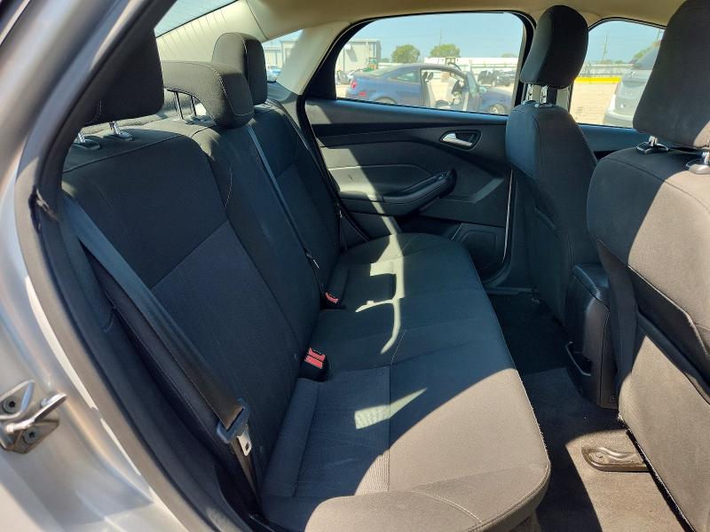 66924276 :رقم المزاد ، 1FADP3F26FL360359 vin ، 2015 Ford Focus مزاد بيع