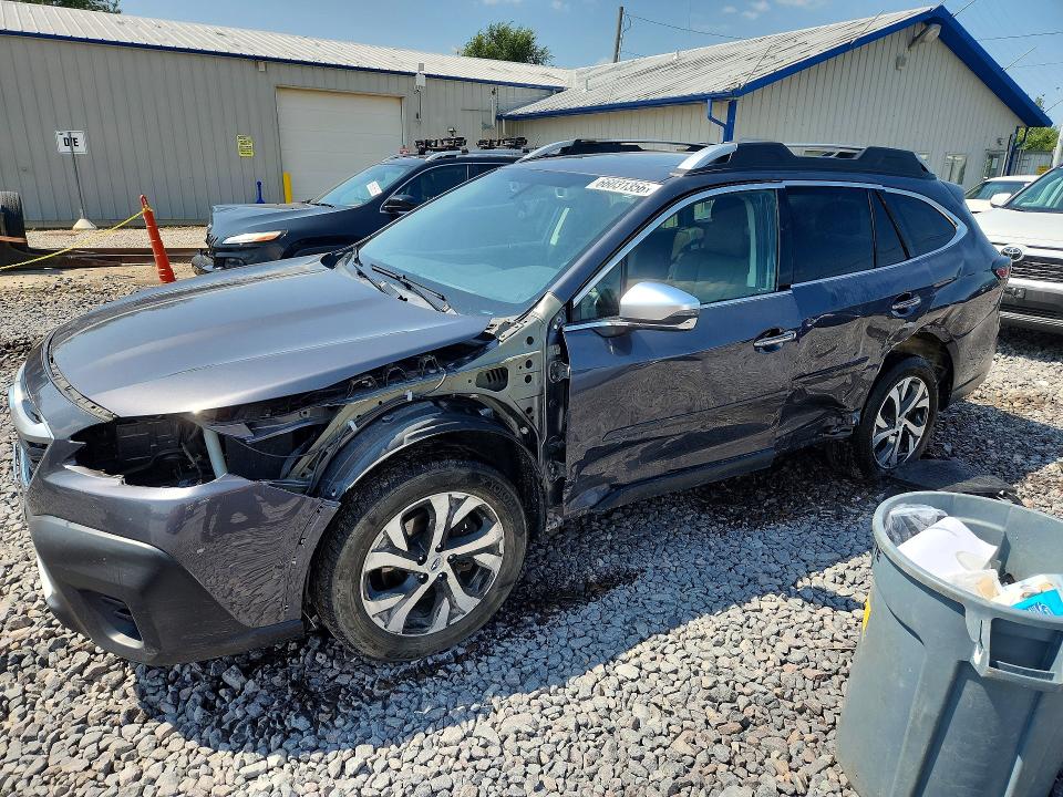 66031356 :رقم المزاد ، 4S4BTAPC1N3201994 vin ، 2022 Subaru Outback مزاد بيع