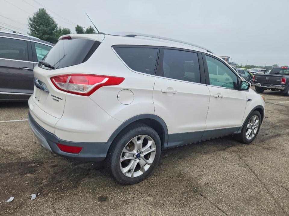 Продажа на аукционе авто 2015 Ford Escape, vin: 1FMCU9JX8FUA05350, номер лота: 64482266
